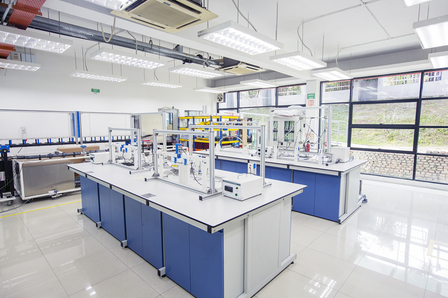 Material Science & Petrology Soil Mechanics Lab
